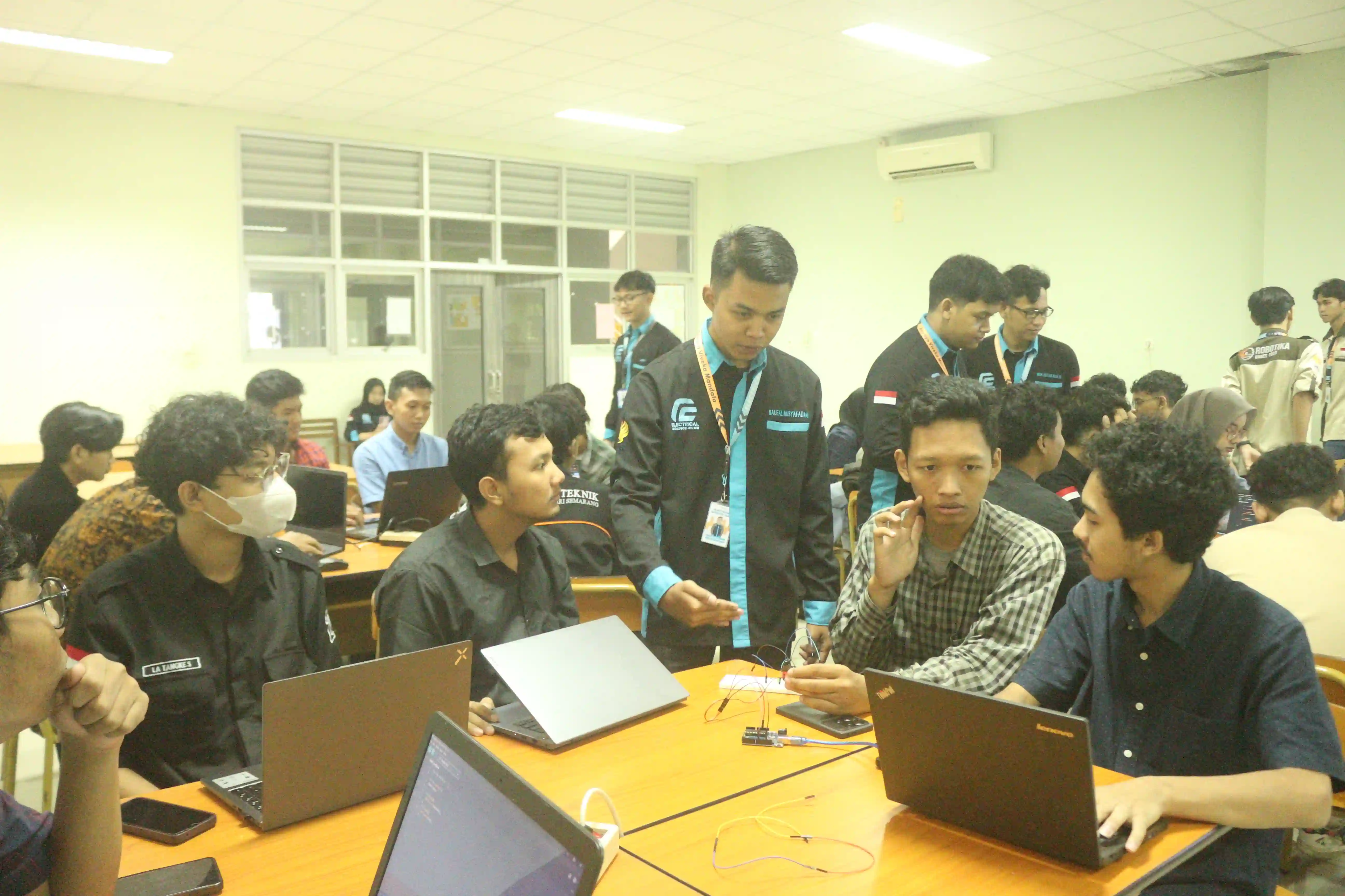Galeri Kegiatan Training Tech 2024 day 3
