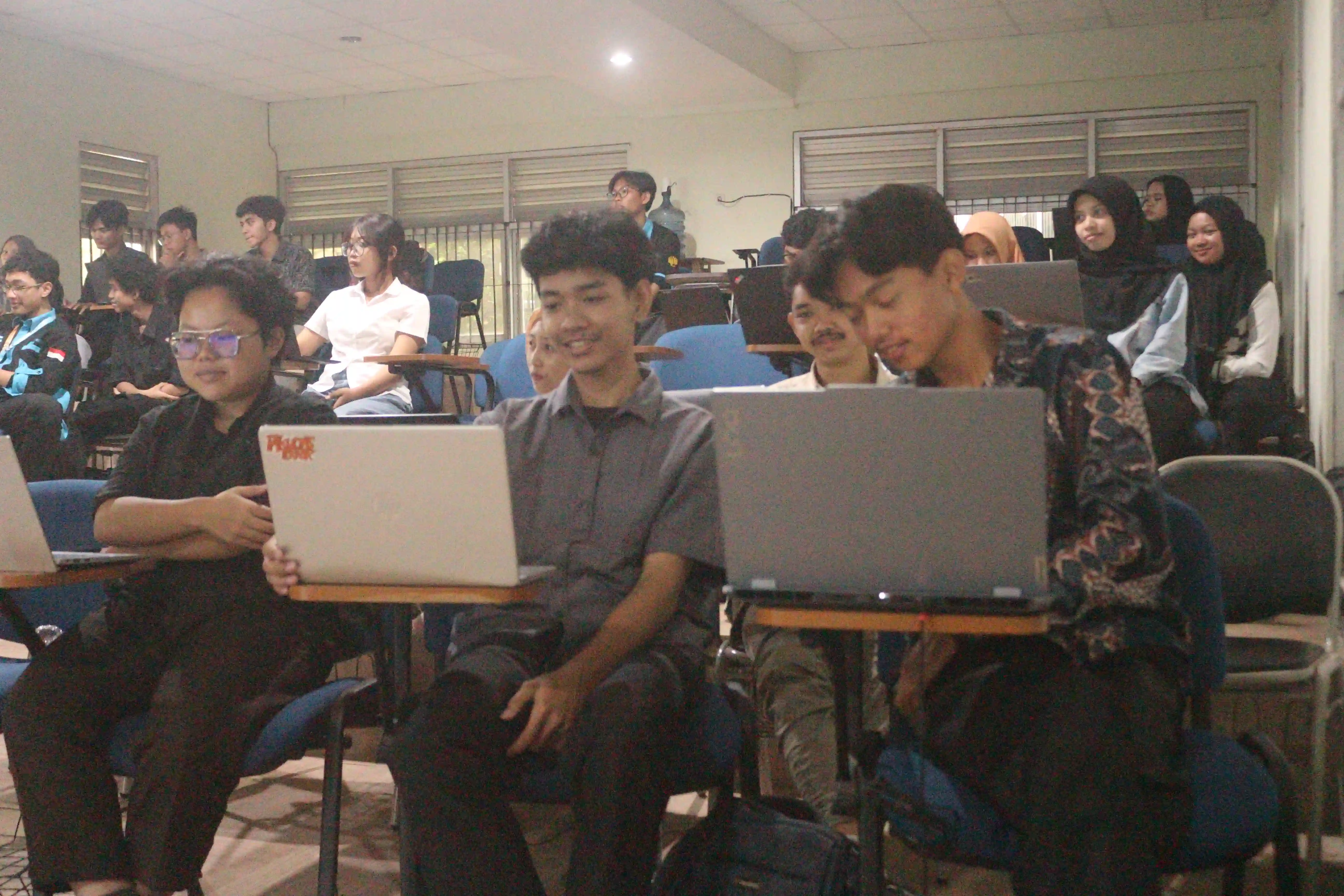 Galeri Kegiatan Training Tech 2024 day 3