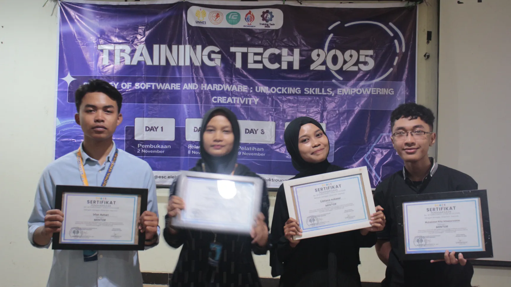 Galeri Kegiatan Training Tech 2025 day 4