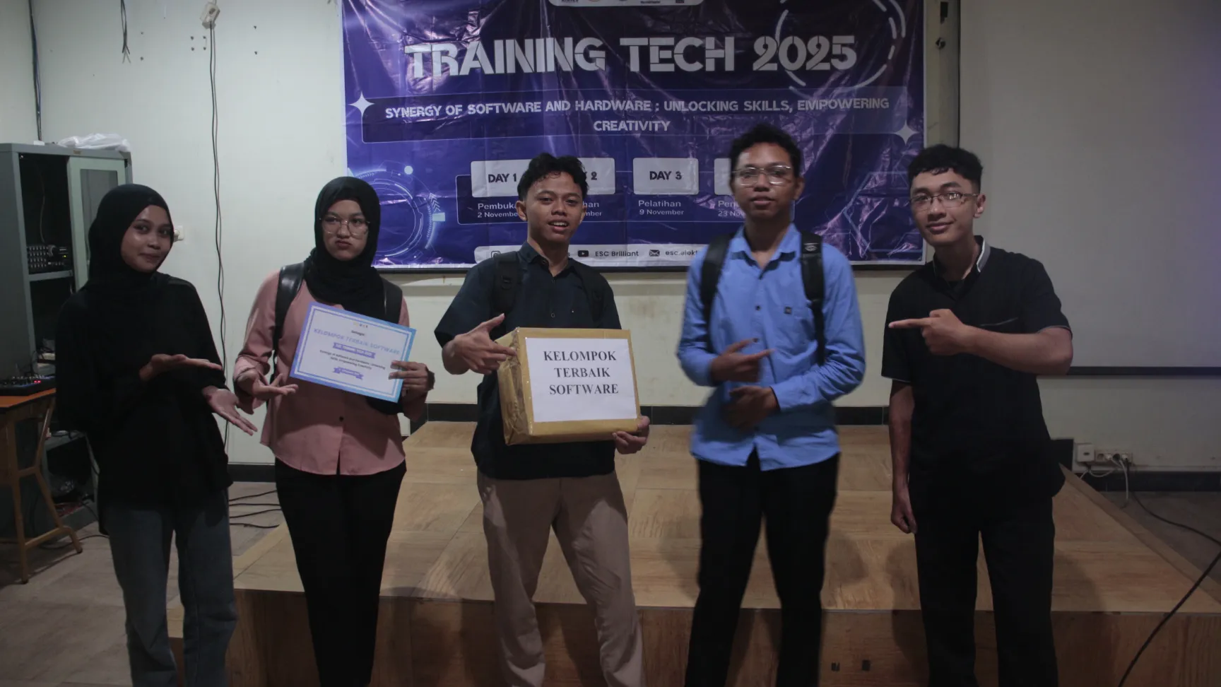 Galeri Kegiatan Training Tech 2025 day 4
